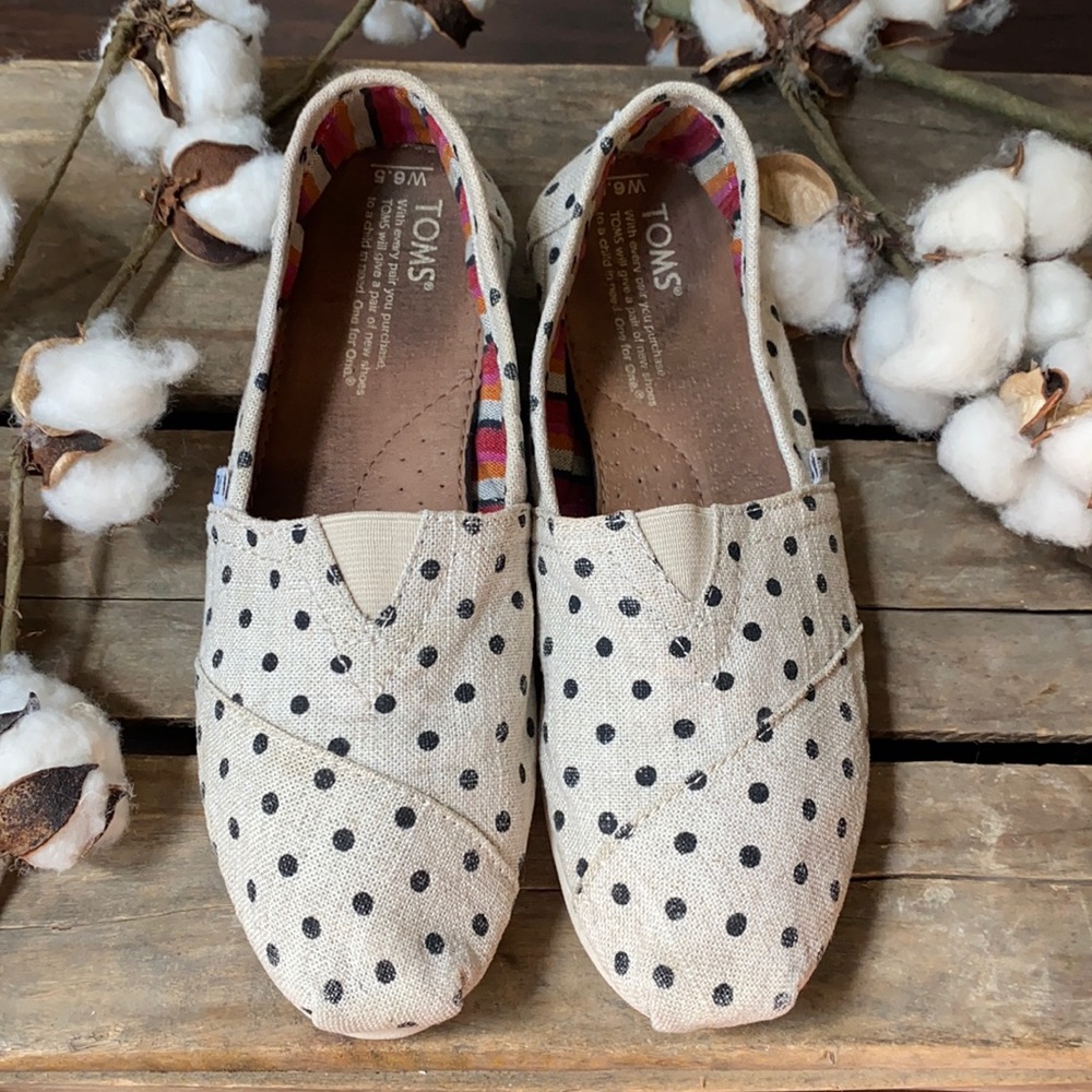 Ladies Toms